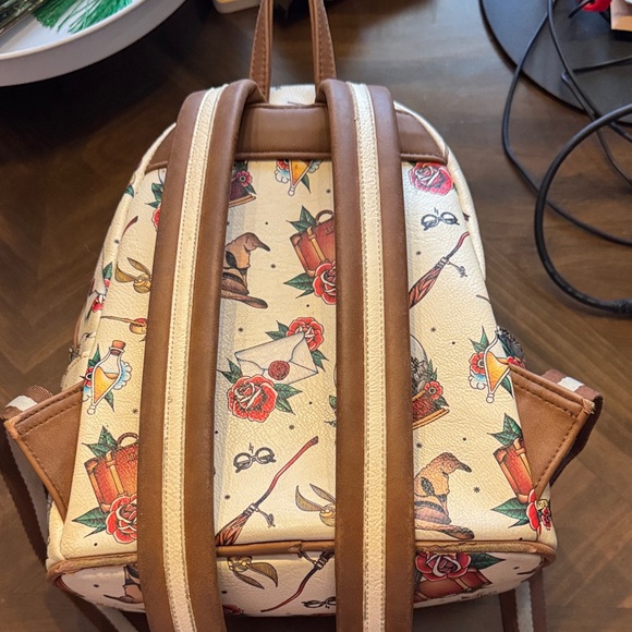 Loungefly Cream and Brown Harry Potter Backpack - Picture 4 of 8